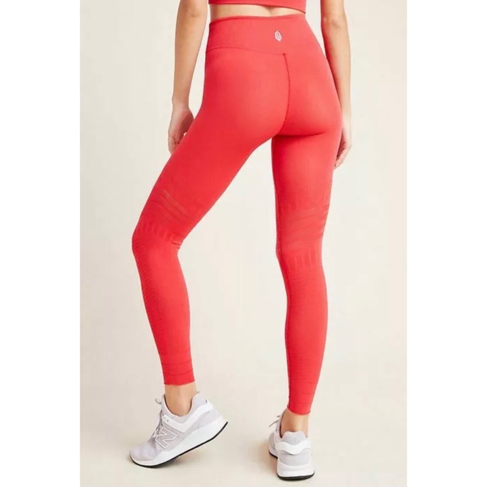 FREE PEOPLE GONE ADRIFT LEGGINGS IN STRAWBERRY - Picture 4 of 10